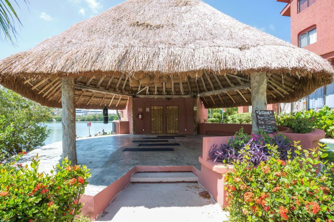 Selina Cancun Laguna Hotel Zone קנקון מראה חיצוני תמונה